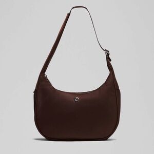 NWT Lululemon City Essentials Shoulder Bag 4L Lava Cake